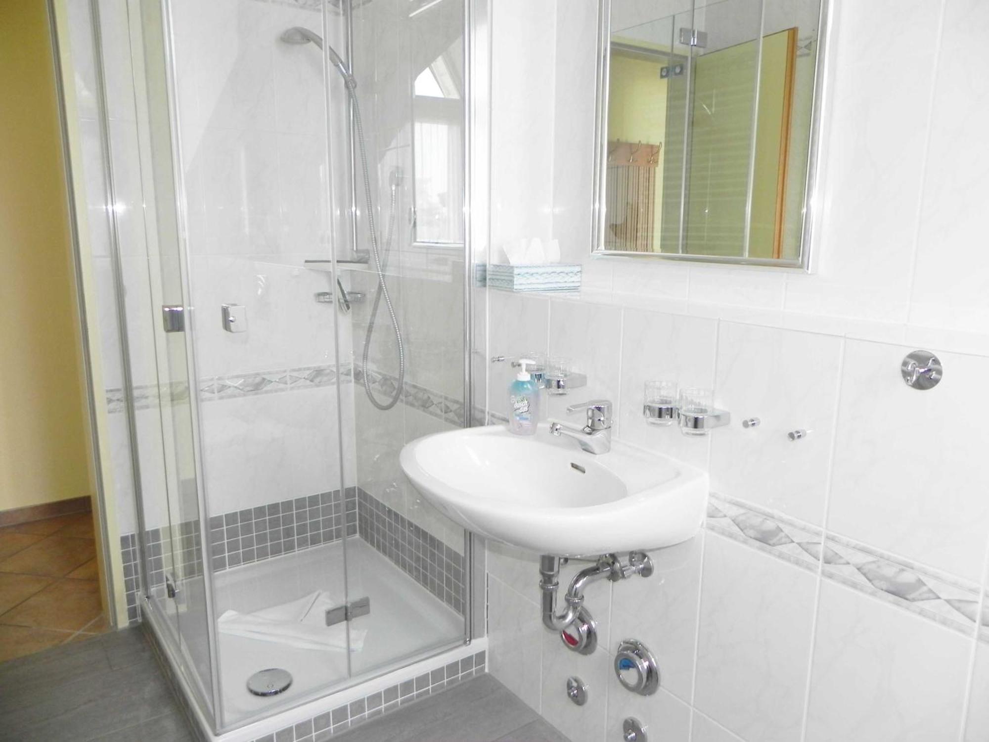 Ferienwohnung 1 3 19 Inselstrand ゼーバート・ヘリングスドルフ エクステリア 写真